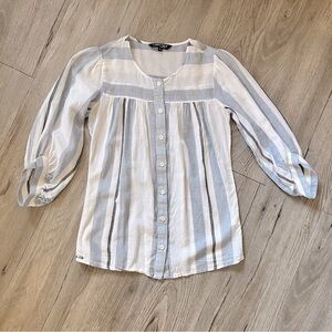 Ladies Button Up Top​